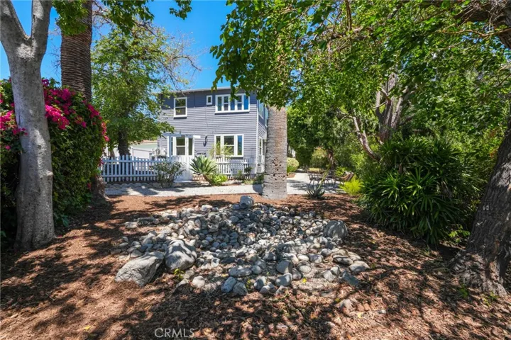 229 E Washington, Pasadena, California 91104