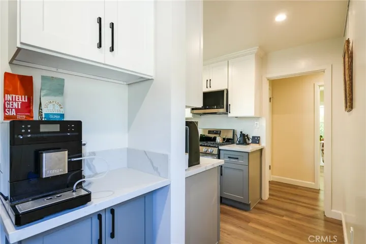 229 E Washington, Pasadena, California 91104