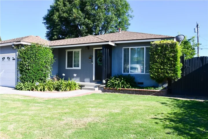 1210 E Oakmont, Orange, California 92867