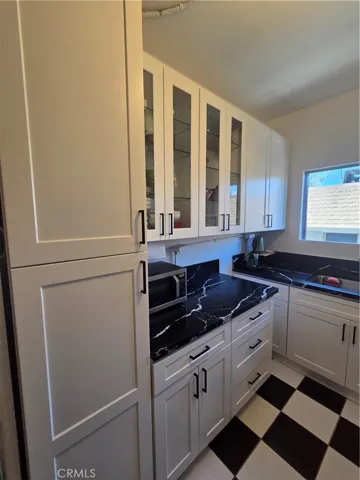 800 Pacific Avenue 204, Long Beach, California 90813