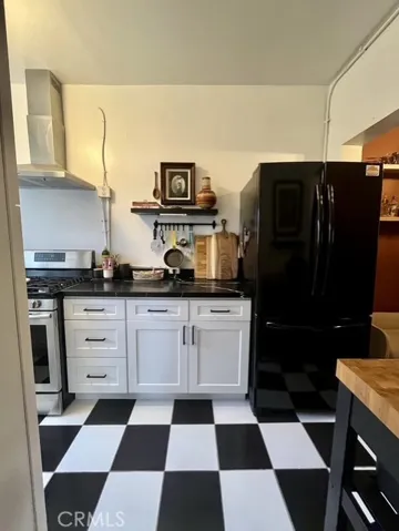 800 Pacific Avenue 204, Long Beach, California 90813