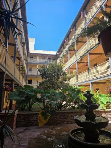 800 Pacific Avenue 204, Long Beach, California 90813