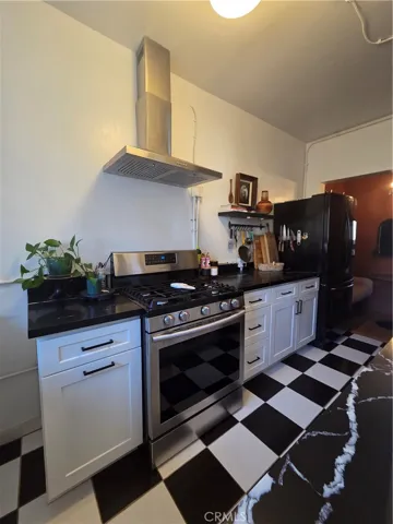 800 Pacific Avenue 204, Long Beach, California 90813