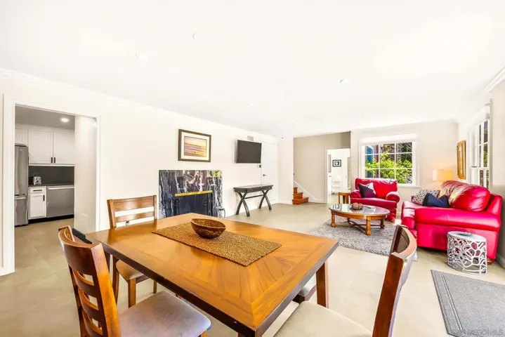 1380 Park 1/2, La Jolla, California 92037