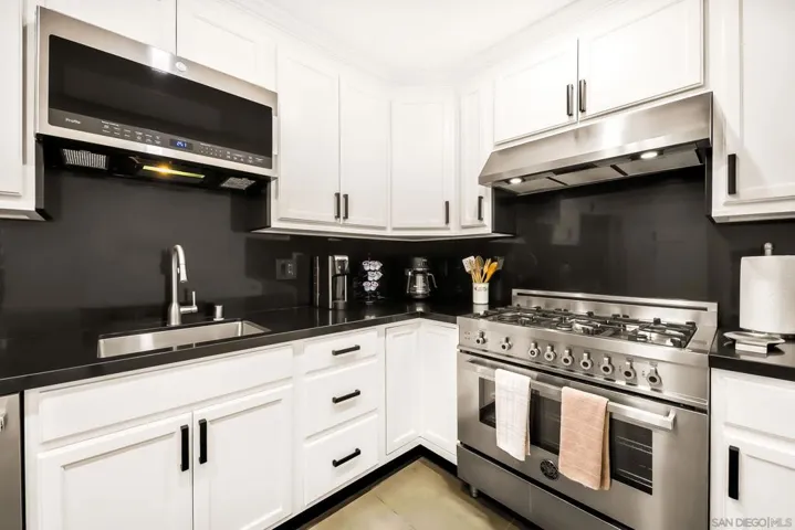 1380 Park 1/2, La Jolla, California 92037