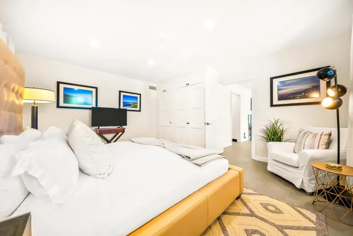 1380 Park 1/2, La Jolla, California 92037