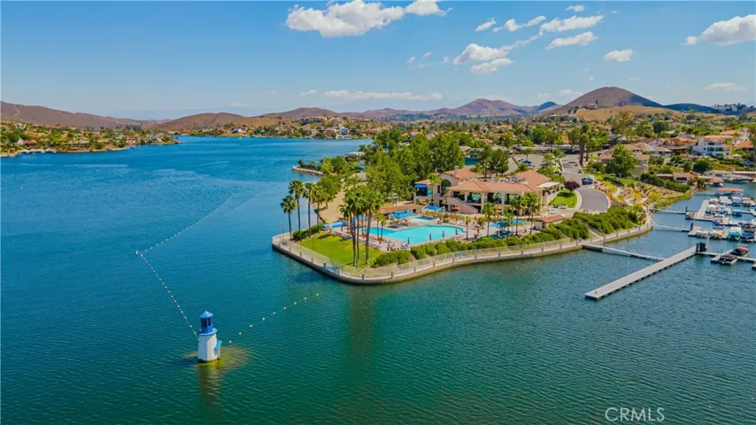 30904 Long Point Drive, Canyon Lake, California 92587