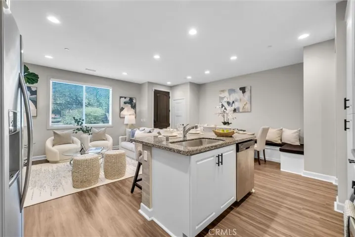 3662 E Moonlight 82, Ontario, California 91761