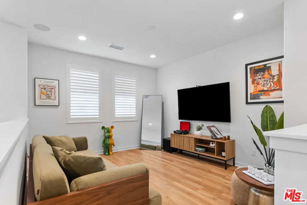 2nd Family Room