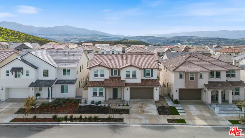 18130 Radiance Lane, Santa Clarita, California 91350