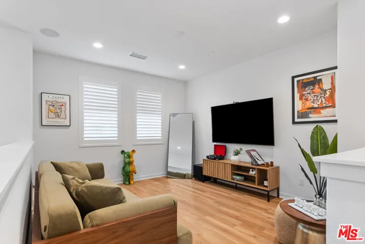 2nd Family Room