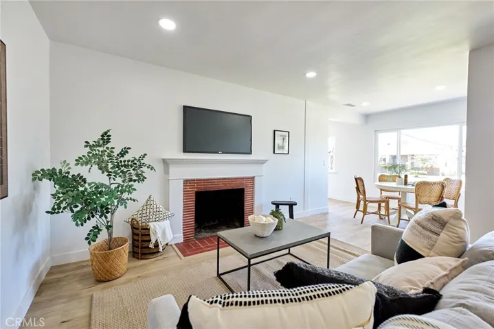 11203 Muller, Downey, California 90241