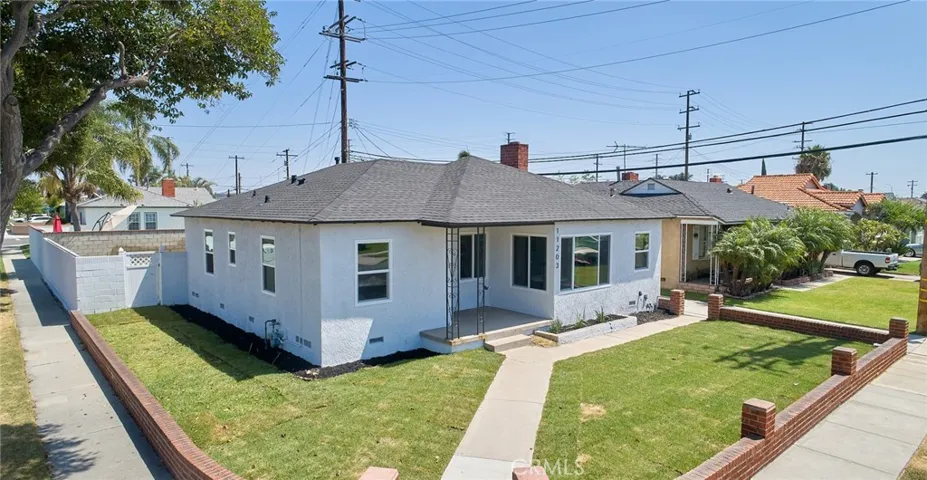 11203 Muller, Downey, California 90241
