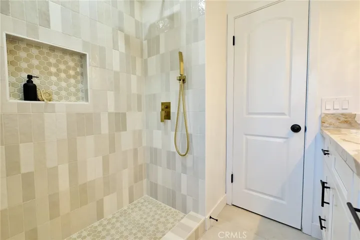 11203 Muller, Downey, California 90241