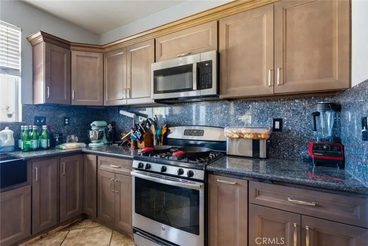 43554 Amazon Street, Hemet, California 92544