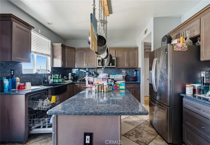 43554 Amazon Street, Hemet, California 92544