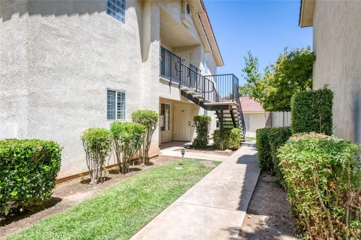 1542 E Alluvial 119, Fresno, California 93720
