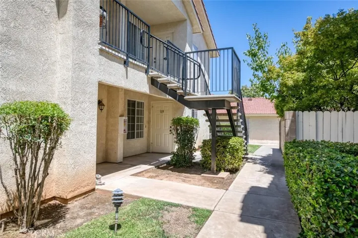 1542 E Alluvial 119, Fresno, California 93720