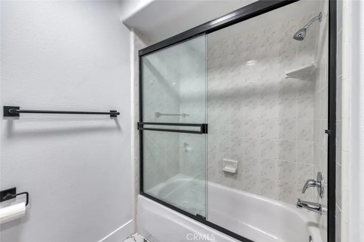 1542 E Alluvial 119, Fresno, California 93720