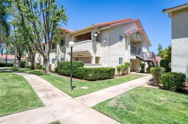1542 E Alluvial 119, Fresno, California 93720