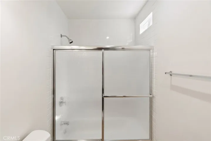 136 N Rampart Boulevard 3, Los Angeles, California 90026