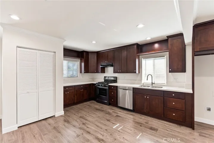 136 N Rampart Boulevard 3, Los Angeles, California 90026