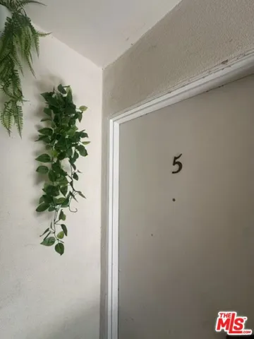 1461 Canfield, Los Angeles, California 90035