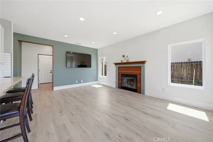 31509 Stoney Creek, Lake Elsinore, California 92532