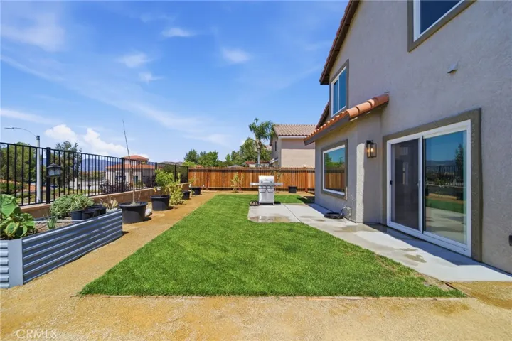 31509 Stoney Creek, Lake Elsinore, California 92532