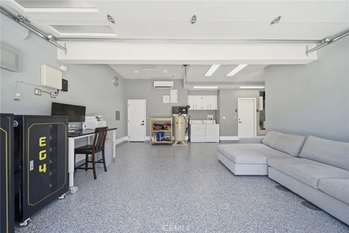 31509 Stoney Creek, Lake Elsinore, California 92532