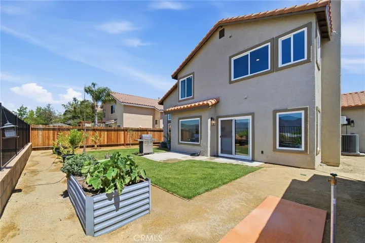 31509 Stoney Creek, Lake Elsinore, California 92532