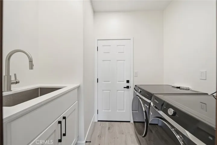 31509 Stoney Creek, Lake Elsinore, California 92532