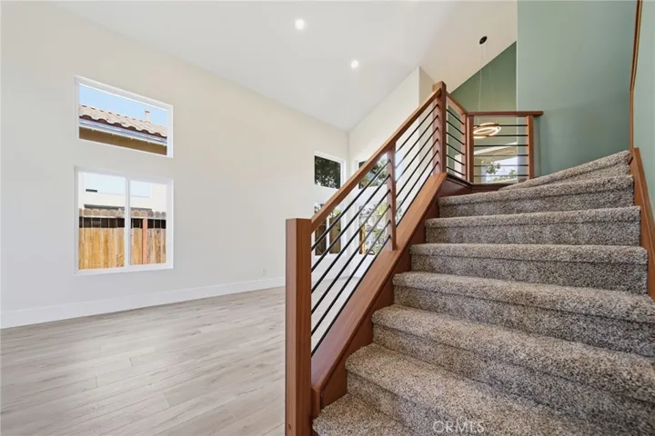 31509 Stoney Creek, Lake Elsinore, California 92532