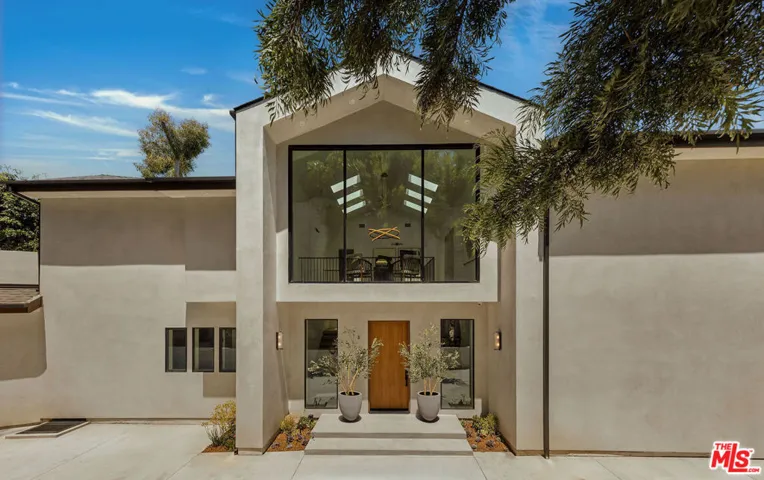 14242 Valley Vista Boulevard, Los Angeles, California 91423