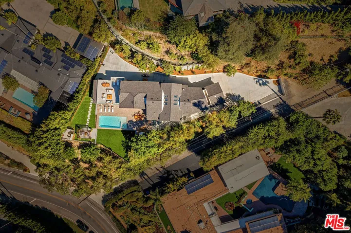 14242 Valley Vista Boulevard, Los Angeles, California 91423