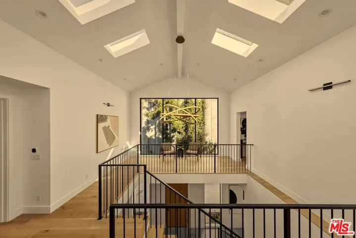 14242 Valley Vista Boulevard, Los Angeles, California 91423