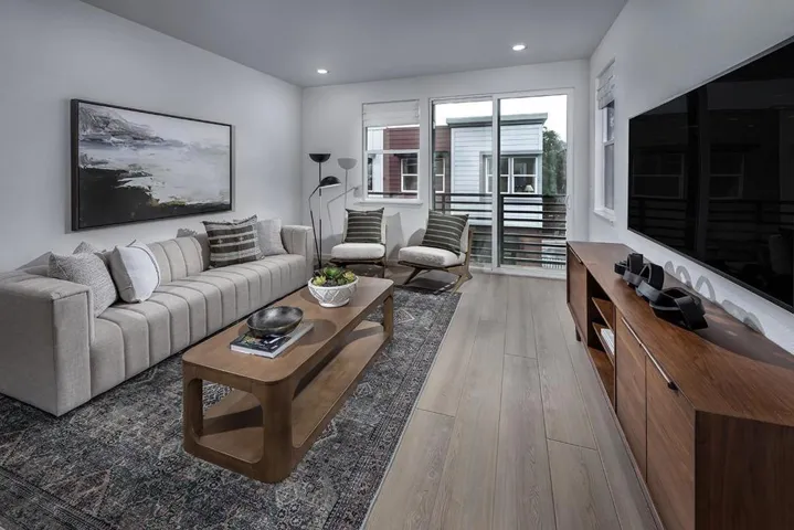 728 Point Martin Way, Daly City, California 94014 — photo 4