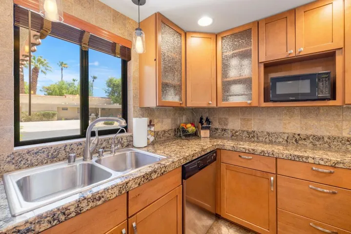 49-web-or-mls-249A2582