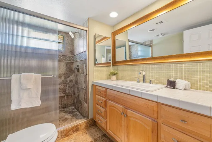 64-web-or-mls-249A2507