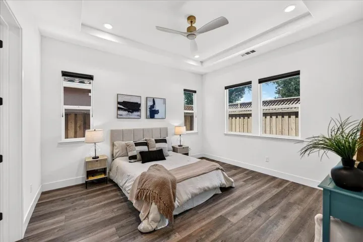 2006 Red Oak Drive, Hollister, California 95023