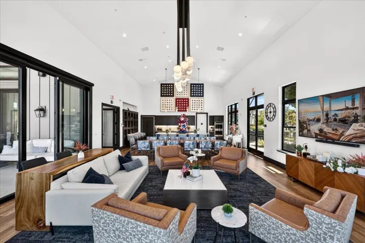 2006 Red Oak Drive, Hollister, California 95023