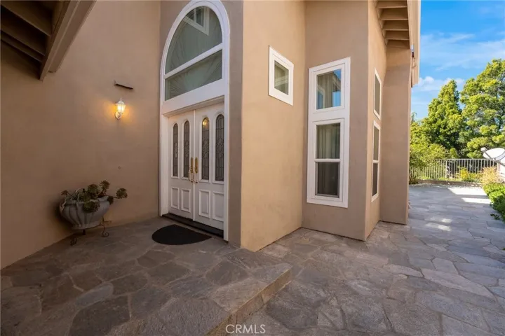 518 S Laureltree, Anaheim Hills, California 92808