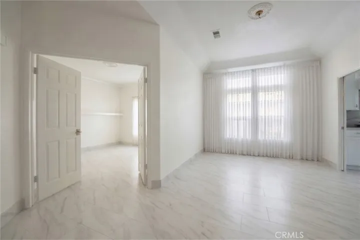 518 S Laureltree, Anaheim Hills, California 92808