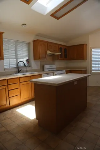 19361 Brookhurst St 44, Huntington Beach, California 92646