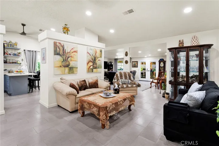 1116 Oakwood Lane, Rosamond, California 93560