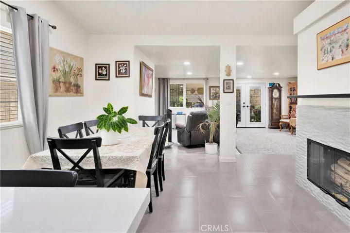 1116 Oakwood Lane, Rosamond, California 93560