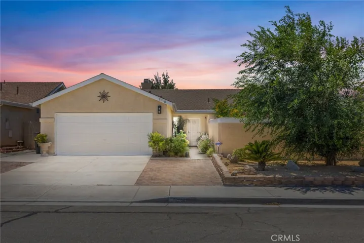 1116 Oakwood Lane, Rosamond, California 93560