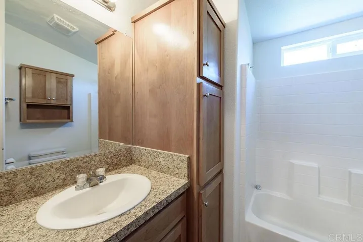 8213 Sunset Road, Lakeside, California 92040