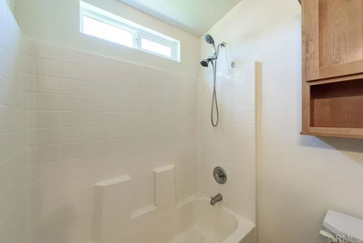 8213 Sunset Road, Lakeside, California 92040