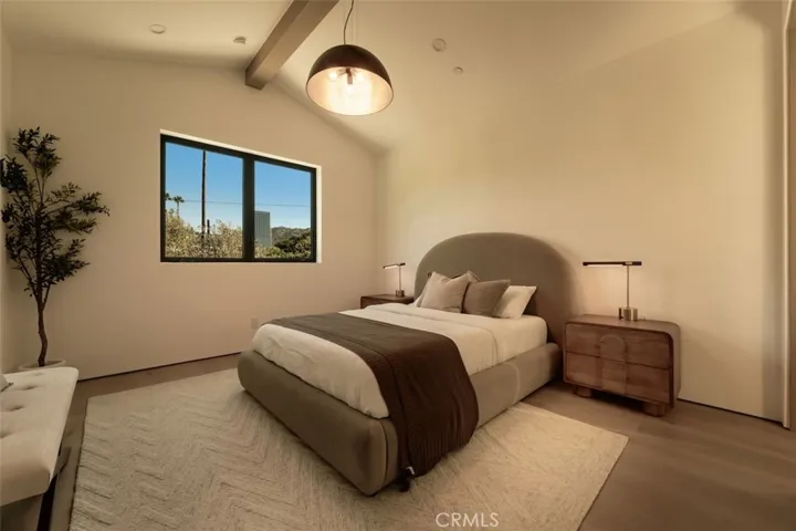 10433 Valley Spring Lane, Toluca Lake, California 91602